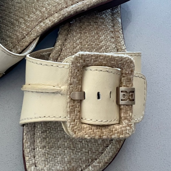 Sam Edelman Tan Buckle Sandals - Picture 3 of 7